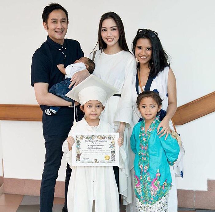 Keluarga Aldi Bragi dan Ririn Dwi Ariyanti