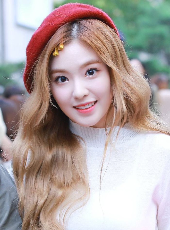 Irene Red Velvet