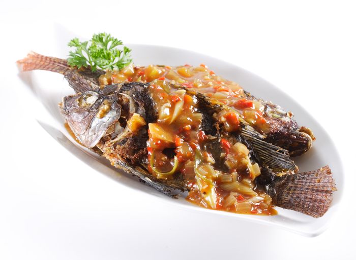 Rasa 5 Resep Ikan Nila Goreng Ini Bikin Makan Jadi Spesial Semua Halaman Sajian Sedap