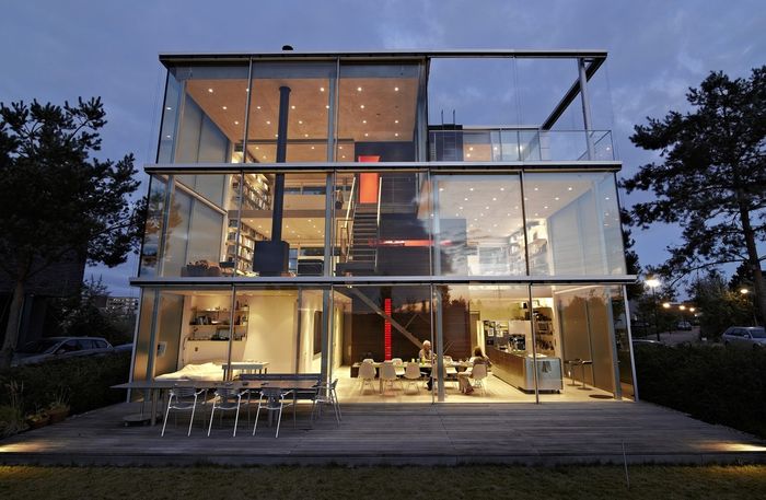 Rumah kaca di Belanda, menghemat energi.