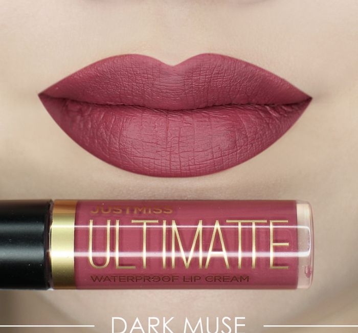 5 Rekomendasi Lipstik  Mauve Lokal  Murah Untuk  Si Kulit  Sawo  Matang  