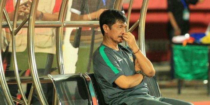 Ekspresi pelatih timnas U-19 Indonesia, Indra Sjafri, saat laga melawan Thailand di Stadion Gelora D