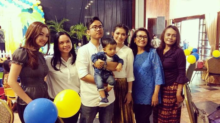 Penampilan serasi Gibran Rakabuming dan Selvi Ananda
