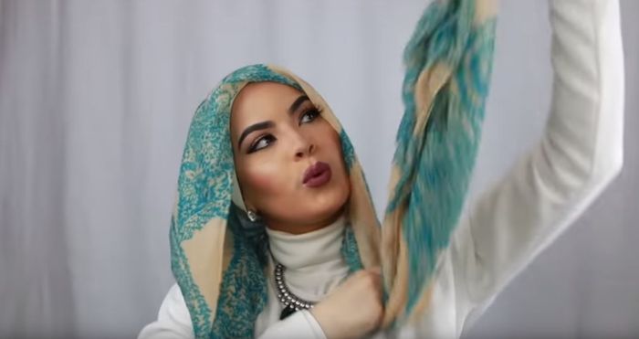 Bagi dua hijab pashmina
