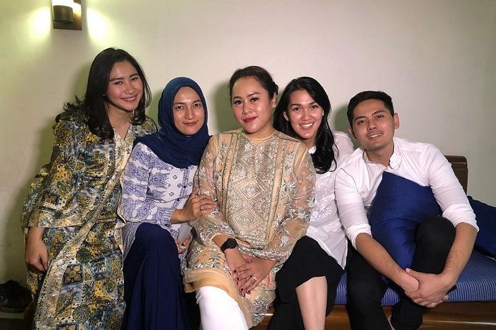 Jarang Terekspos, Intip 6 Potret Terkini Sarah Amalia ...