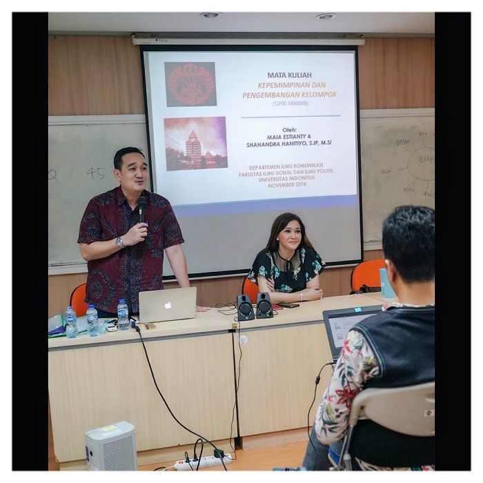 Maia Estianty jadi dosen tamu di UI dapat komentar dari Kusthini Harjono Sigit