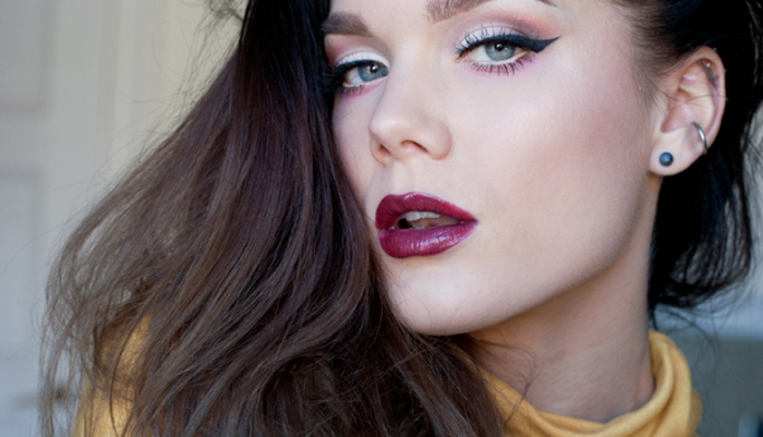 Lipstik plum