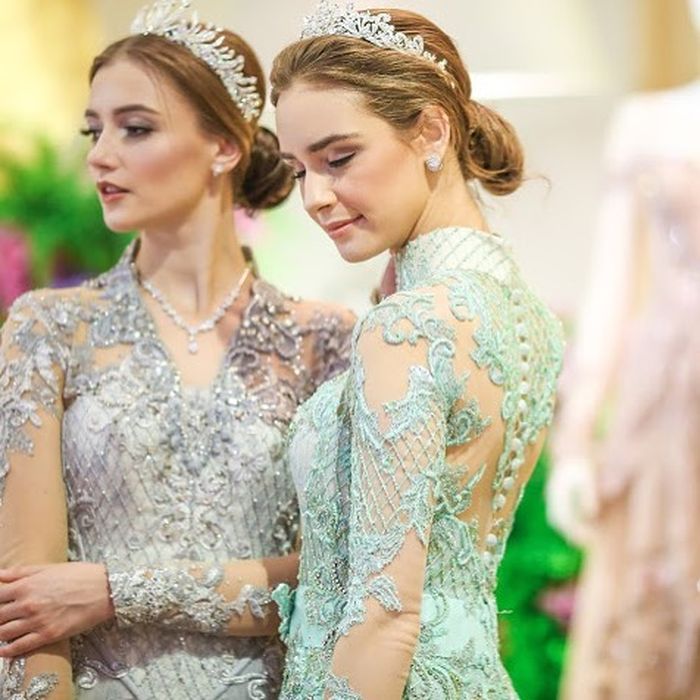 Tren Kebaya Bridesmaid 2019 Menurut Fashion Desainer Ferry 