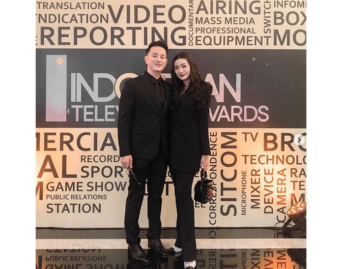 Serasinya 6 Gaya Fashion Couple Billy Davidson Dan Patricia Devina Awas Iri Semua Halaman Cewekbanget