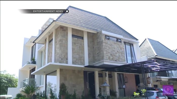 Rumah mewah <a href='https://pontianak.tribunnews.com/tag/okan-cornelius' title='Okan Cornelius'>Okan Cornelius</a>   