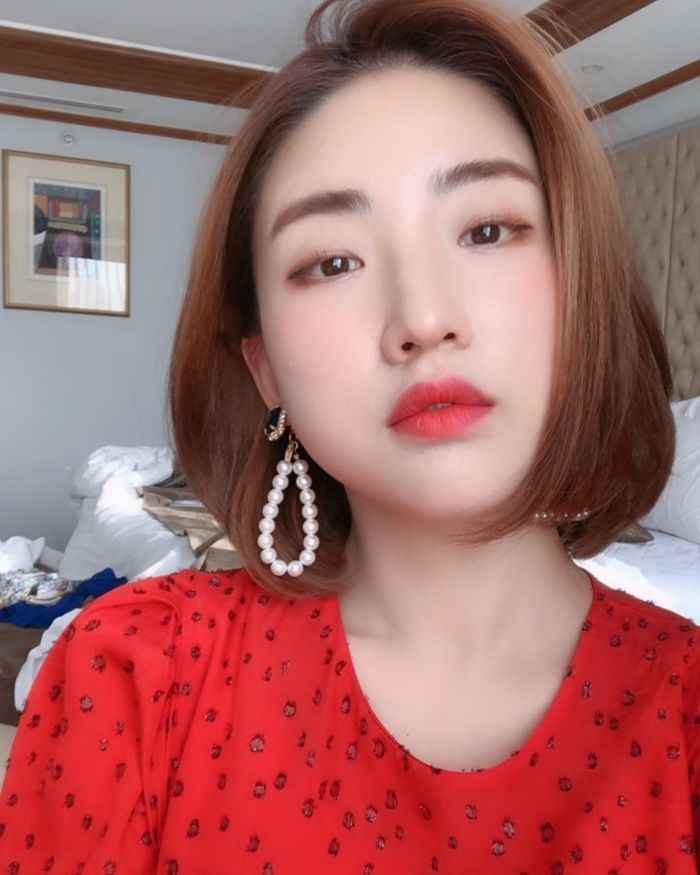 Han Yoo Ra
 