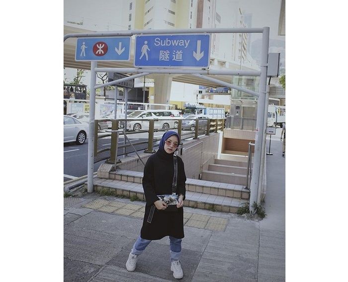 Kece dan Tetap Santun Tiru 5 Gaya Nissa Sabyan Mengenakan Kece dan Tetap Santun Tiru 5 Gaya Nissa Sabyan Mengenakan