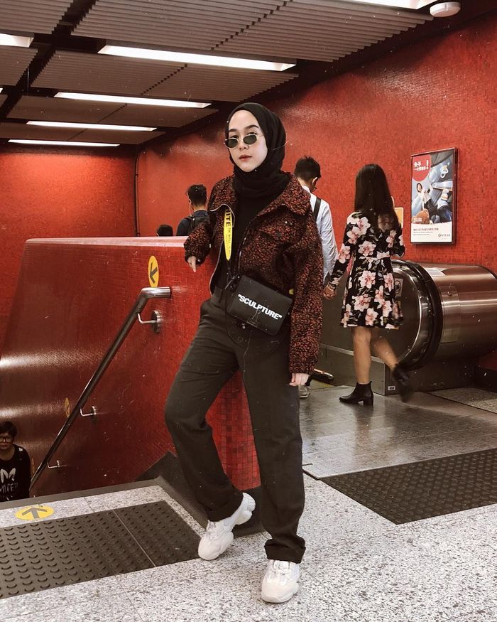 Daftar Tren Hijab 2019 Mulai dari Gaya, Bentuk Hingga Motif ala Selebgram - Hijab Street Style