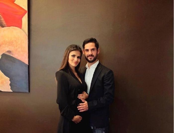 Pemain Real Madrid, Isco dan kekasihnya Sara Salamo.