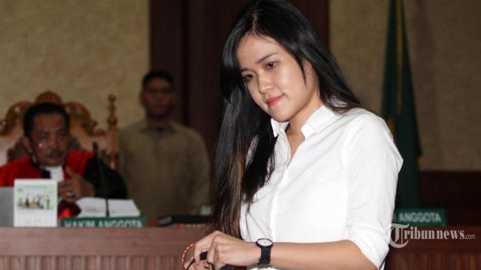 Seorang ahli bongkar fakta dibalik kasus kopi sianida.