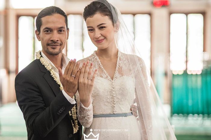 Dari Salah Sebut Nama Ayah Hingga Dahului Penghulu 5 Artis Ini Alami Pengulangan Ijab Kabul Di Pernikahannya Semua Halaman Grid Fame