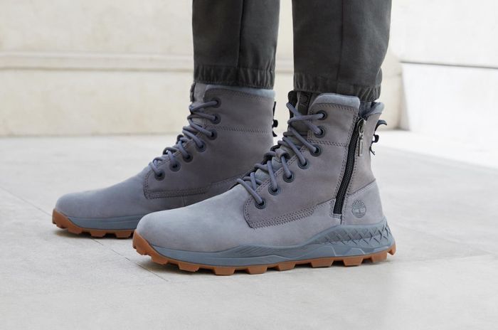Sepatu boots Timberland