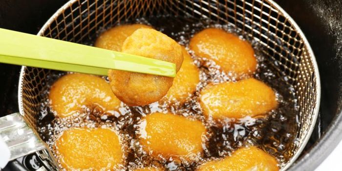 5 Makanan yang Menyebabkan Bau Badan, Pernah Makan? Bobo