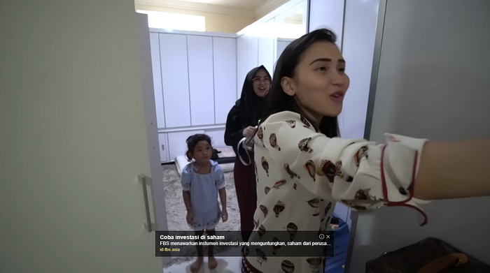 Curhat Kamarnya Berhantu, Rumah Mewah Ayu Ting Ting Tak Punya Mushola