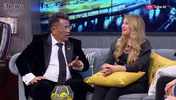 Sarah Azhari bersikeras bungkam soal sosok ayah kandung anaknya