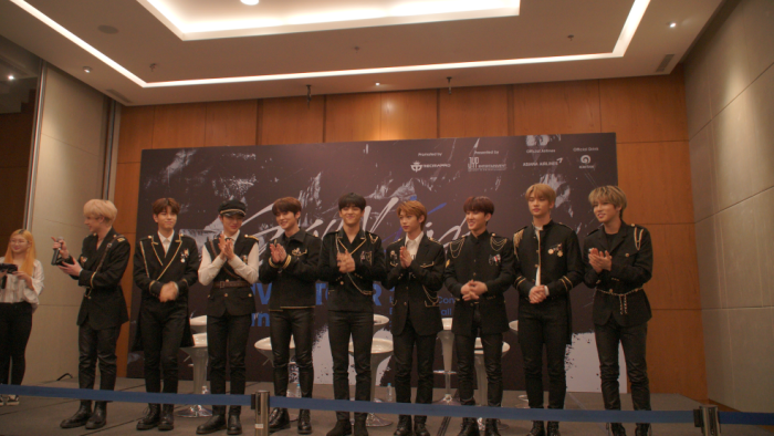 Stray Kids
