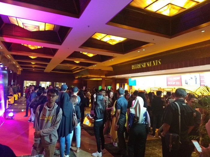 Wow, Begini Antusias Pengunjung di Gala Premier Film Laundry show!