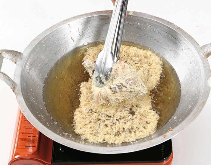 Cara Membuat Ayam Goreng Kremes Ala Rumah Makan dengan Cara Membuat Ayam Goreng Kremes Ala Rumah Makan dengan