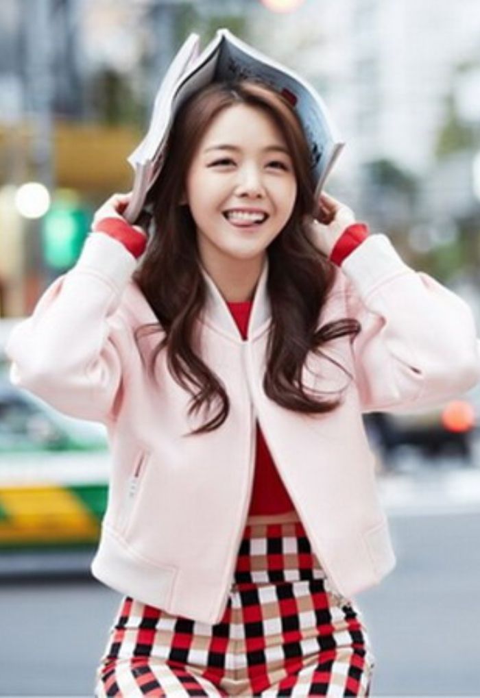 Minah Girl's Day  