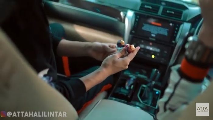Atta Halilintar Bongkar Mobil Lucinta Luna Temukan Surah Yasin, Lucinta