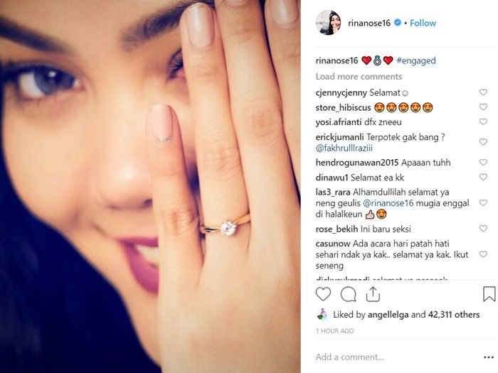 Rina Nose bertunangan