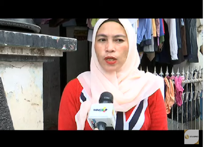 Devi, salah satu anggota keluarga korban kecelakaan maut Dul Jaelani
