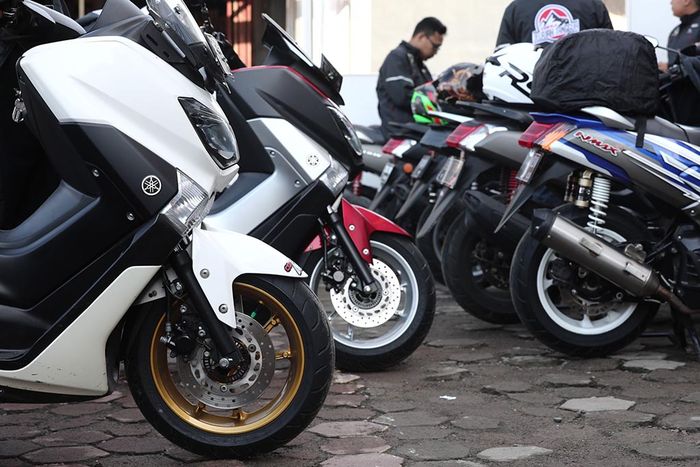 serunya jurnalis penunggang maxi yamaha jajal ban serunya jurnalis penunggang maxi yamaha jajal ban