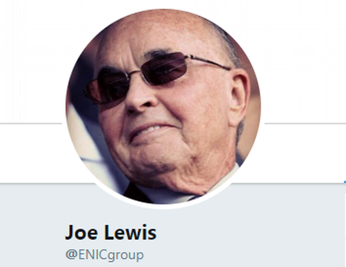 Pemilik Tottenham Hotspur, Joe Lewis.