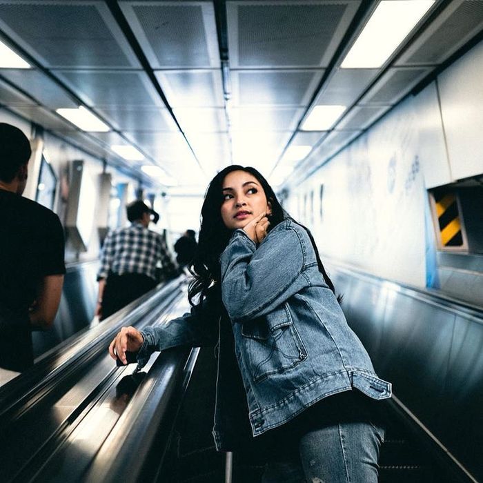 5 Model Luaran ala Seleb Kece, Valerie Tifanka yang Wajib