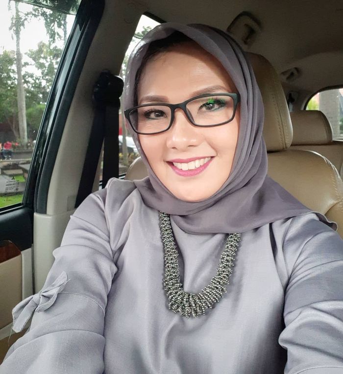 Ibu Andikha Pratama, Sherlie Subagyo