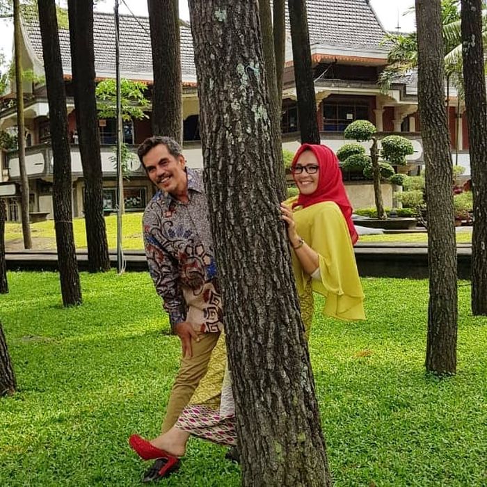 Ibu Andikha Pratama, Sherlie Subagyo