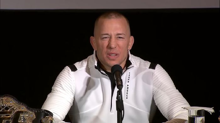 Georges St-Pierre memberikan pengumuman soal dirinya yang pensiun di MMA, Kamis (21/2/2019).