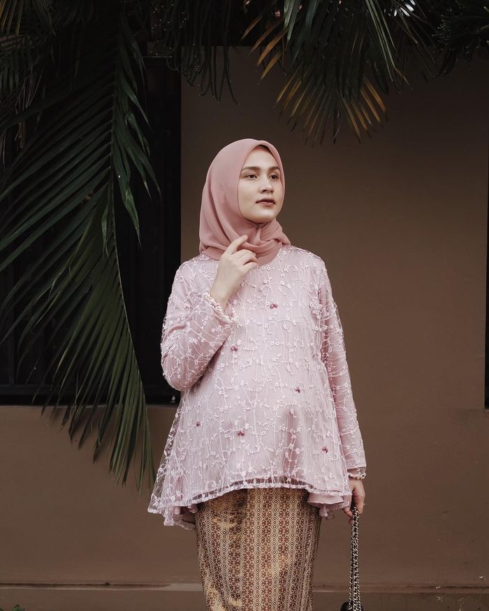 Model Baju Kebaya Muslim Untuk Ibu Hamil Seputar Model
