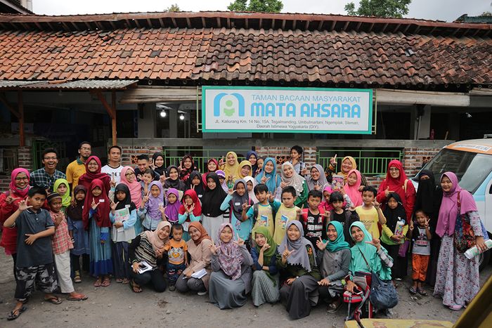 Asyiknya Bermain dan Belajar Bersama TemanTeman dari Mata Aksara 