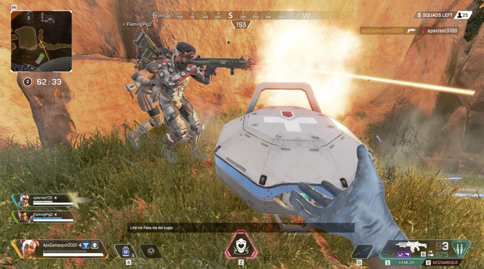 Lifeline can give care packages when fighting to teammates