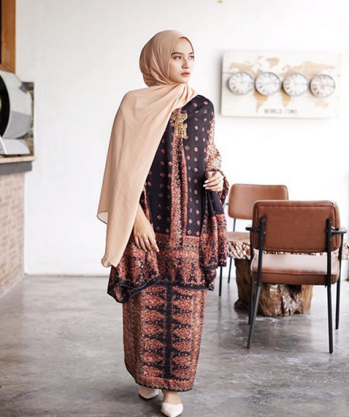 Paling Keren Ootd Kondangan Hijab Batik For Sprint