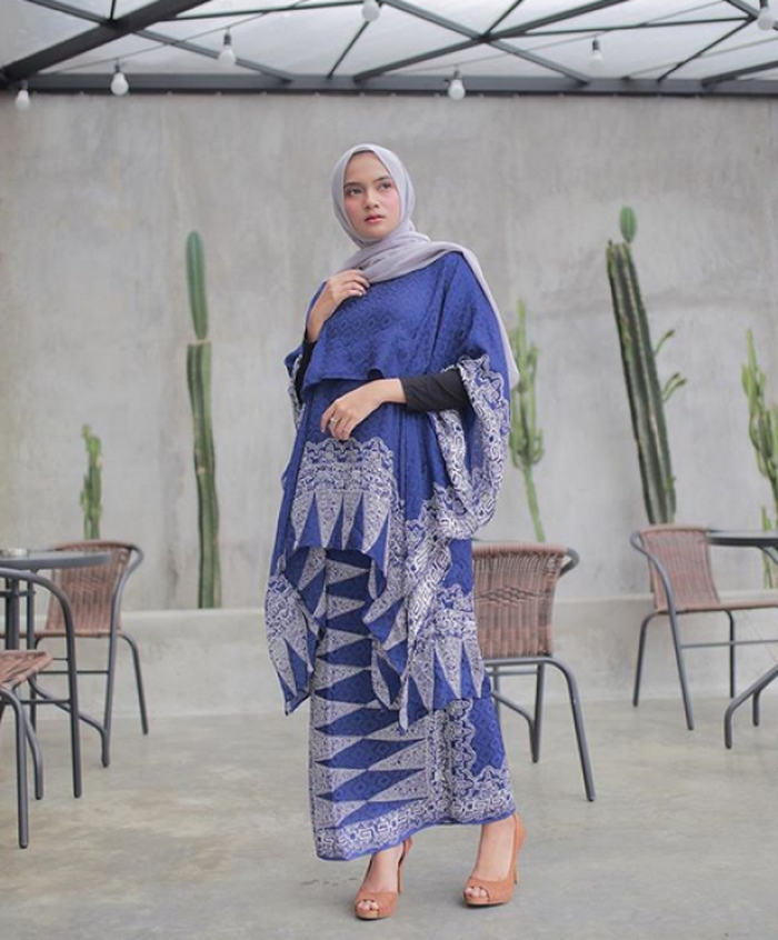 Outfit Kondangan Hijab Sederhana - 5 Outfit Set Batik Hijab dari Online Shop yang Anggun Buat ... / Maybe you would like to learn more about one of these?