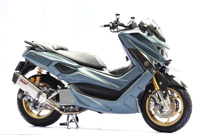Tampak sebelah kanan Yamaha NMAX pemenang grand final customaxi