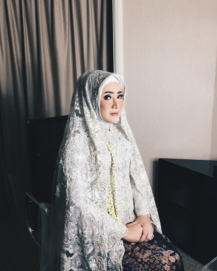 Intip 5 Potret Pernikahan Kakak Maia Estianty, Pinky Evianty, Tangis Haru sang Ayah Pecah Saat Lakukan Prosesi Sungkeman