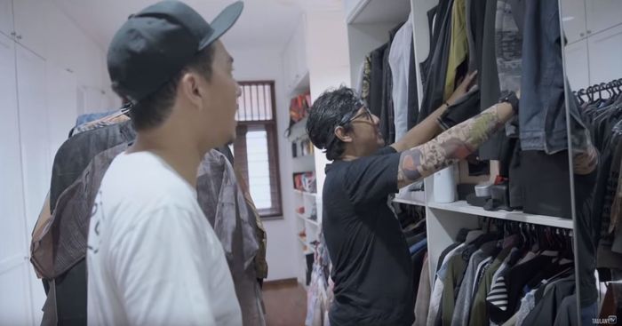 Miliki Ruangan Khusus untuk Barang Koleksinya, Ananda Omesh Buat Andre Taulany Kagum