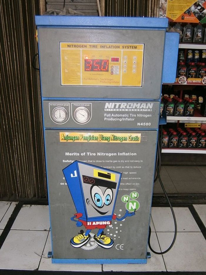 Alat pengisian nitrogen.