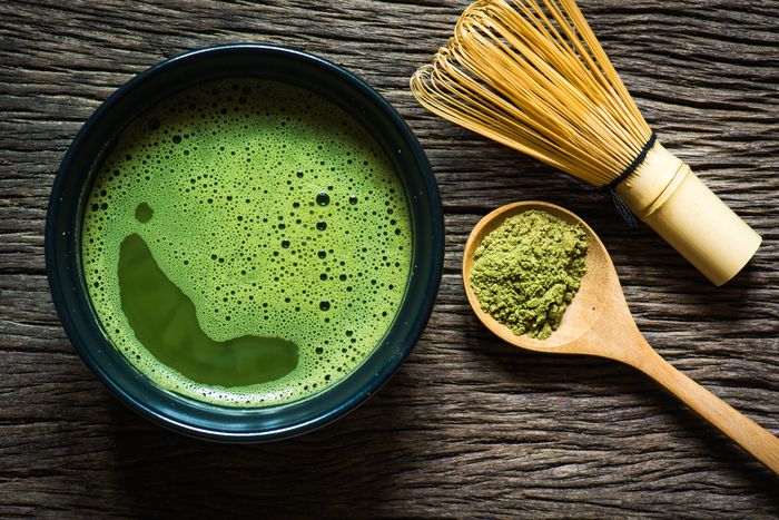 Teh hijau matcha memiliki rasa yang khas dan membedakannya dengan teh lain.