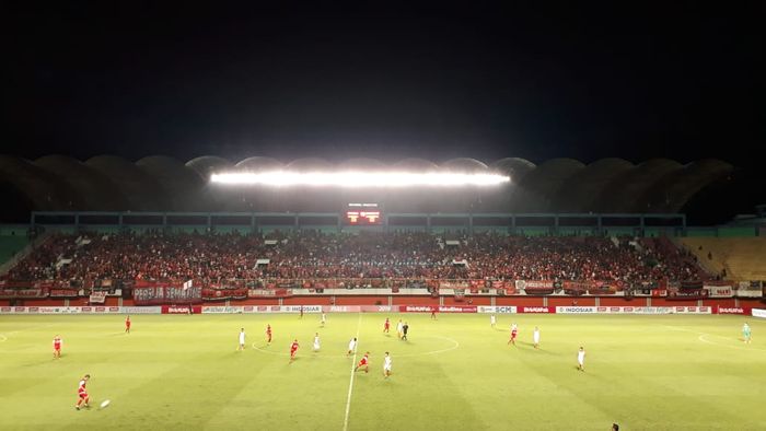 Suasana pertandingan Persija vs Borneo FC pada laga Piala Presiden 2019, di Stadion Maguwoharjo, Selasa (5/3/2019).