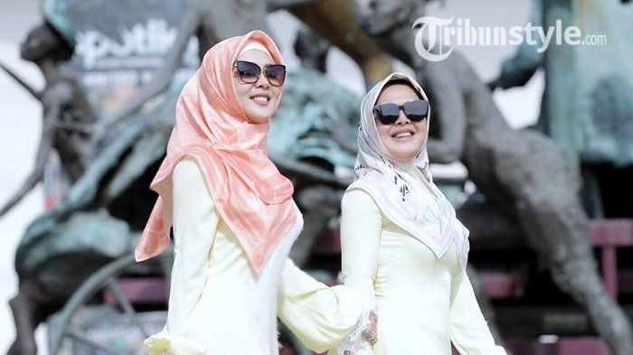 Syahrini dan Aisyahrani
