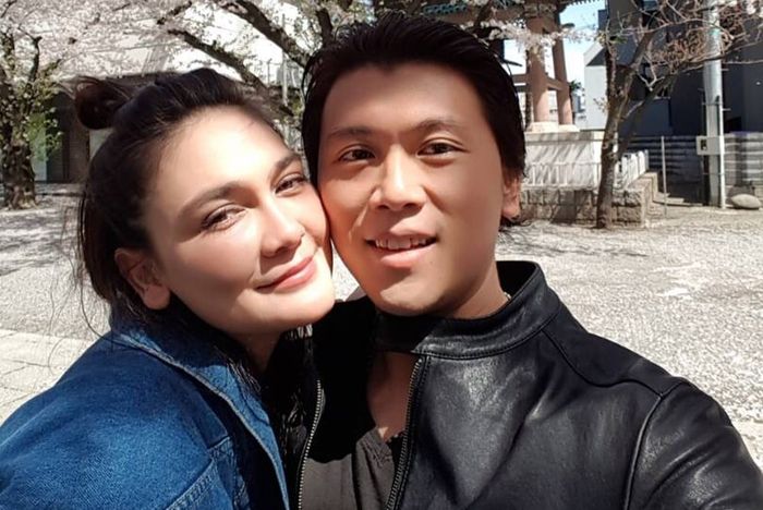 Luna Maya saat masih jadi kekasih Reino Barack. (dok. instagram/lunamaya)